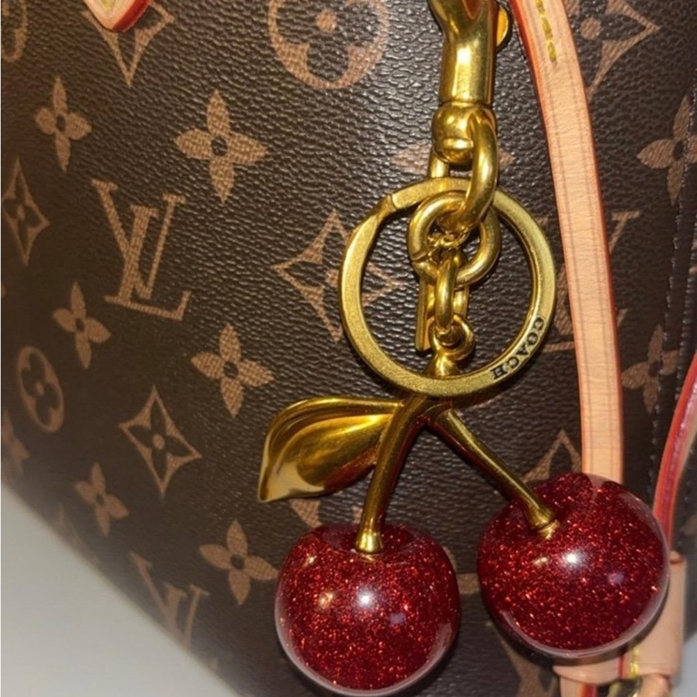Coach cherry charm 100% authentic gently used coach cherry charm - Picture 3 of 4
